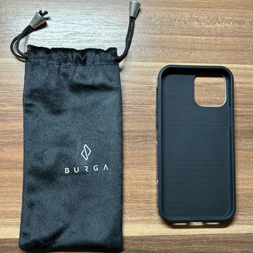 Burga Midnight Kiss iPhone 12 Pro case like new