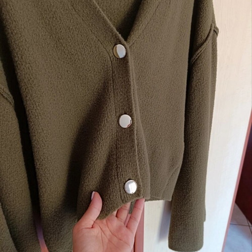 Object cardigan in medium, green