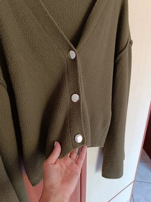 Object cardigan in medium, green