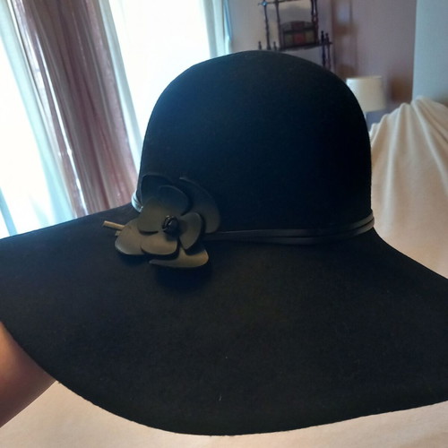 Fullah Sugah wool hat new, size L, black