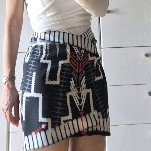 Peace And Chaos wrap skirt new, black and white
