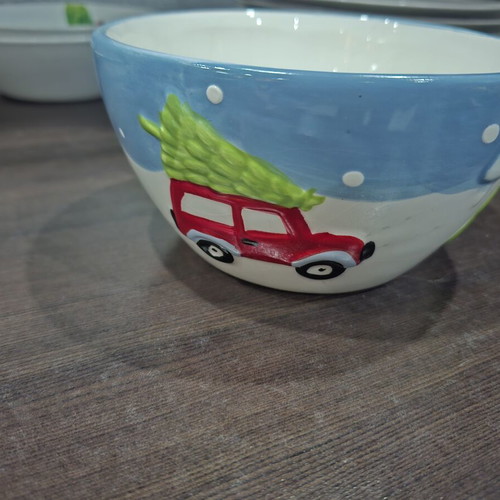 Ceramic Christmas Bowl 15cm like new with embossed designs