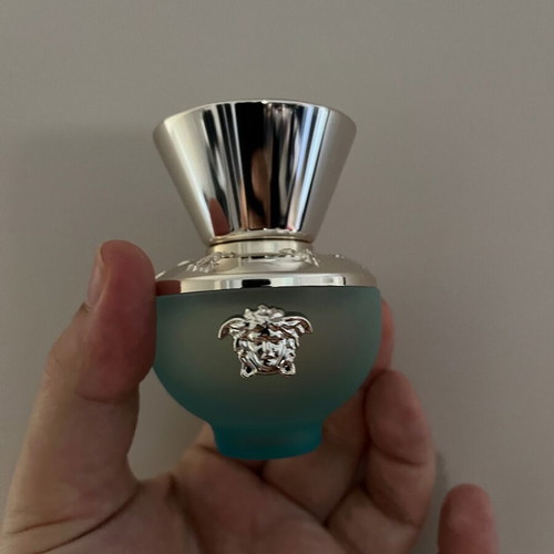 Versace Pour Femme Dylan Turquoise Eau de Toilette 30ml like new with box