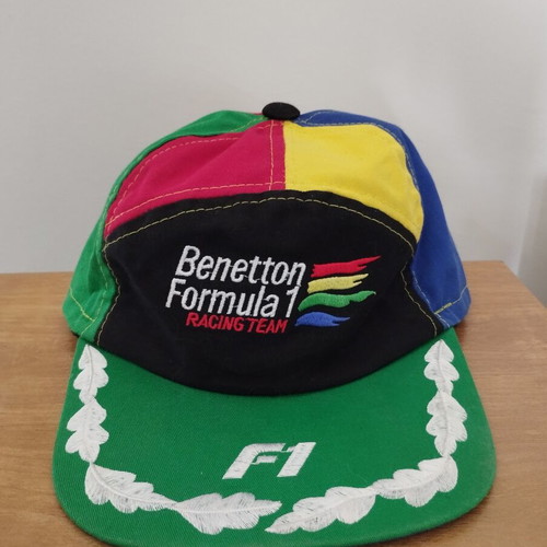Benetton vintage cap like new