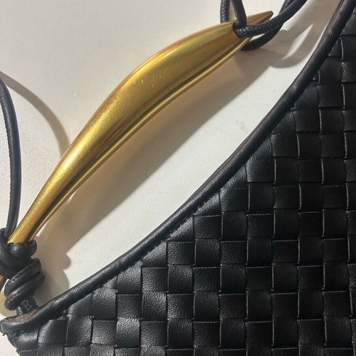 Women's shoulder bag woven eco leather like new, black