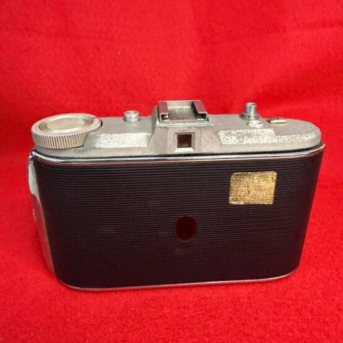 Vintage αναδιπλούμενη φωτογραφική μηχανή Agfa Isolette με φακό Agnar 85mm μεταχειρισμένη