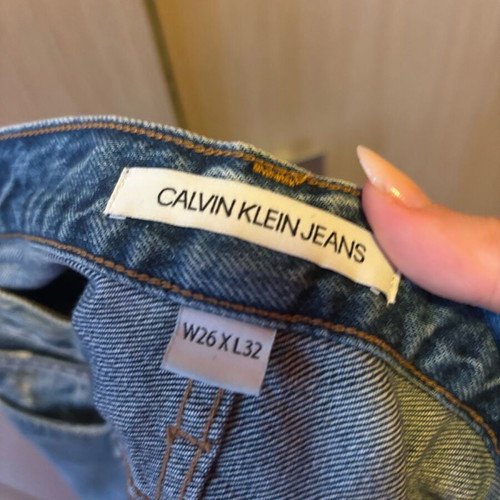 Calvin Klein J 061 mid rise boyfriend jeans like new, size XS