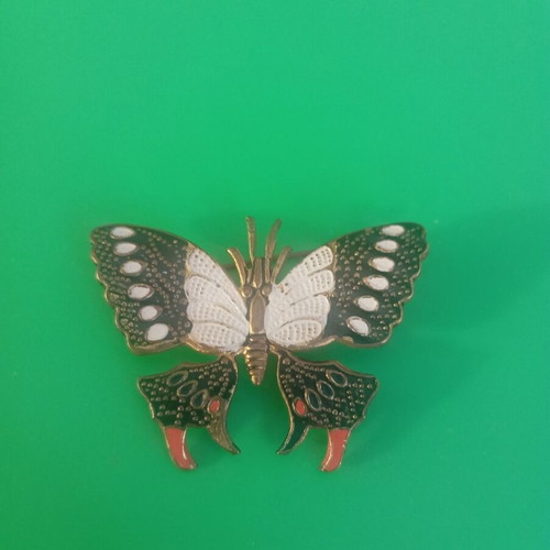 Vintage pin used 4.5cm 3.5cm