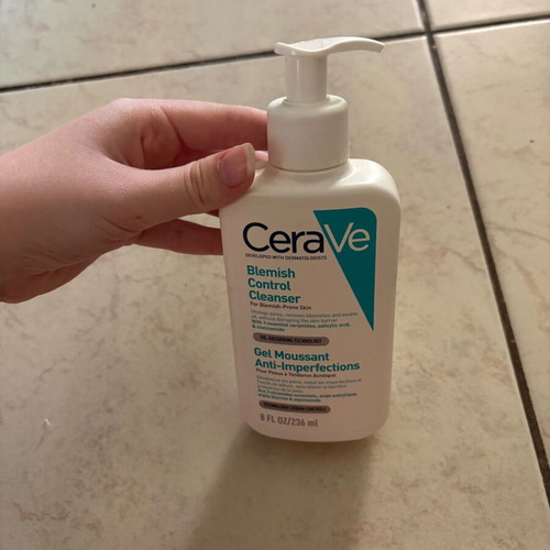 CeraVe Blemish Control Cleanser 236ml like new
