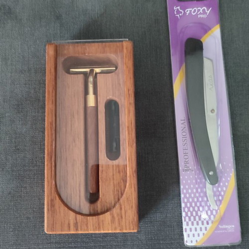 Vintage shaving set 90s with wooden case and Solingen shavette