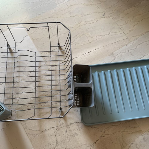 Dish rack used, functional and in very good condition
