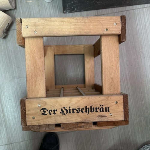 Wooden collectible beer crate, Der Hirschbräu