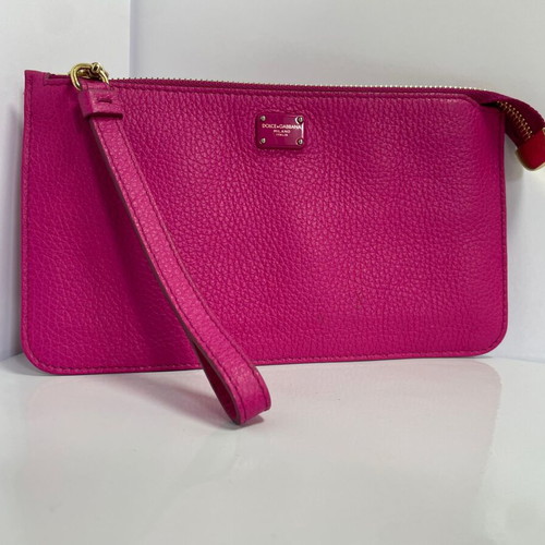 Dolce & Gabbana leather clutch like new, pink