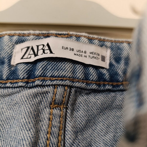 Zara jeans size M 38 10 blue like new