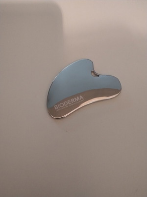 Bioderma Gua Sha tool new