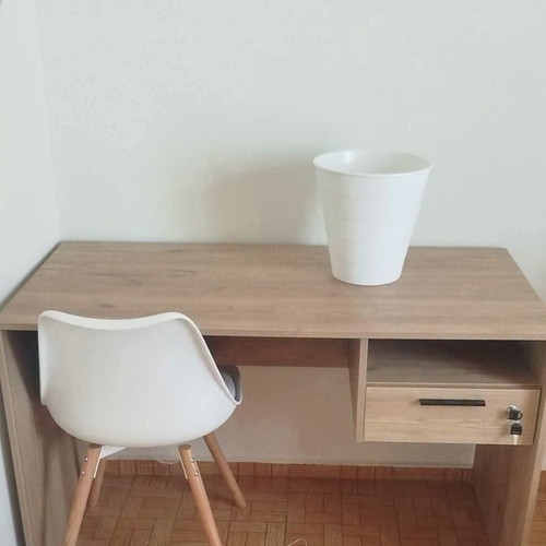 Desk with chair, 1.20x60 m