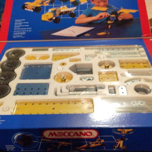 Meccano Creative System vintage motorized set 39 models from 1994