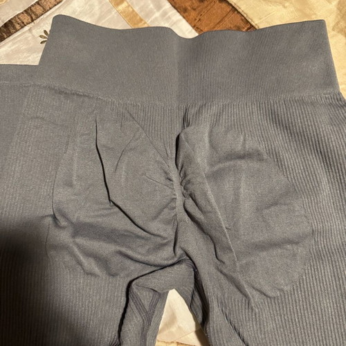 Grey set of 4 sportswear pieces new size M