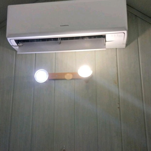 General 12 air conditioner like new