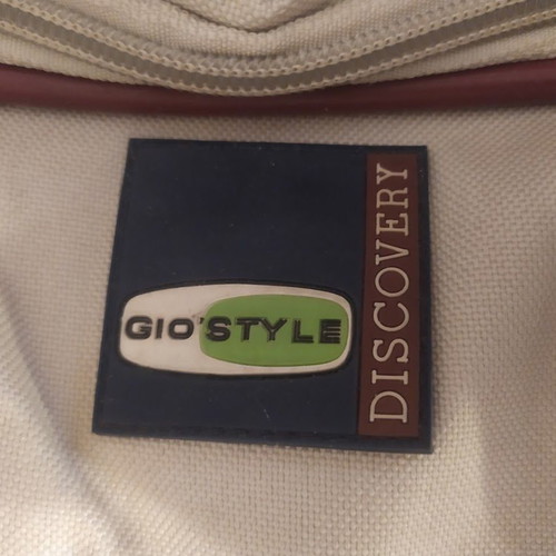 GioStyle Discovery insulated bag used for travel and camping 45x45x30 cm
