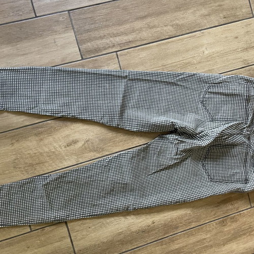 Bershka checked pants used, size 40, slim fit, white and gray
