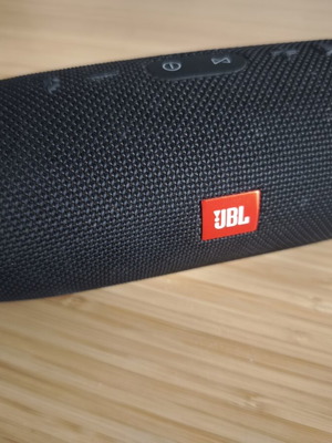 JBL Charge 3 Bluetooth speaker, fully functional