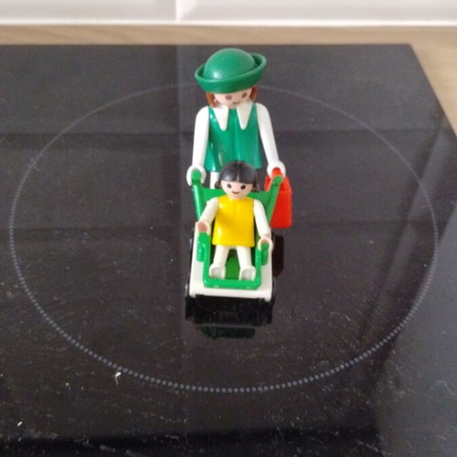 Playmobil Vintage 1974 collectible mom and child used