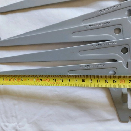 Shelf support brackets and supports new, set of 28 pieces