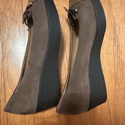 Women's brown suede ballerina shoes like new, size 41