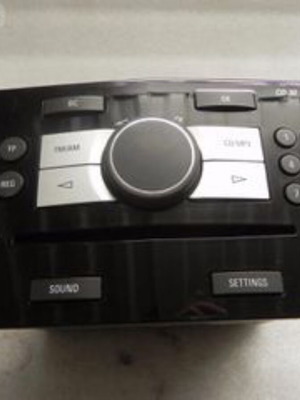 CD30 MP3 Piano Black ηχοσύστημα αυτοκινήτου σαν καινούργιο