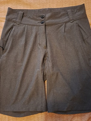 Mc Kinley women's bermuda shorts like new, size M 38 10, gray