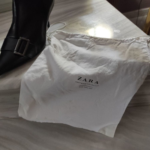 Zara ankle boots new, medium heel, black, size 39