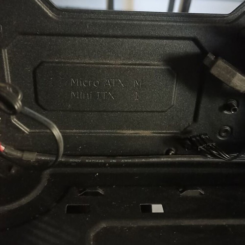 Infinity Mini Tower (Micro ATX/Mini ATX) with 500W Plus 8 Bronze PSU like new