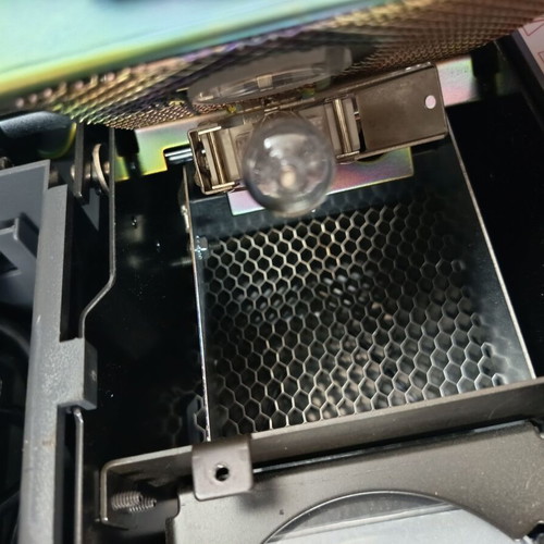Projector 3m 2000 with broken lamp