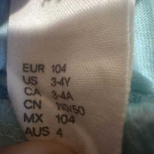 Set of three mini skirts for girls 2-3 years like new, H&M and Terranova