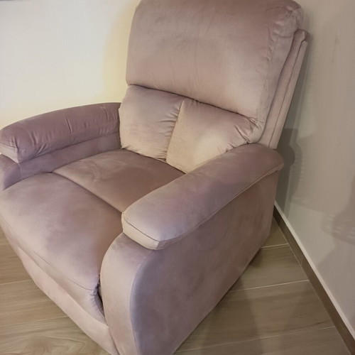 Relax armchair almost like new, comfortable
