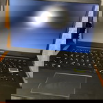  Asus vivobook laptop