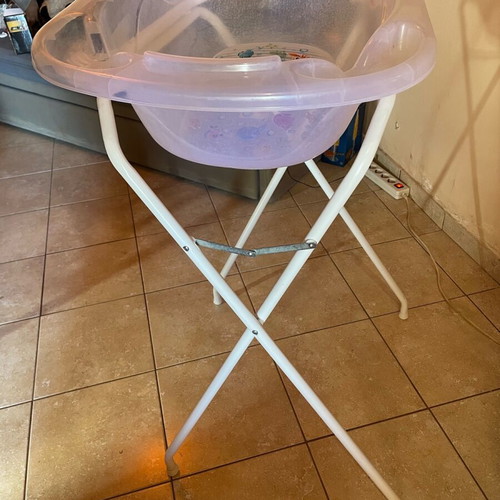 Bebe stars baby bathtub used with iron stand and net