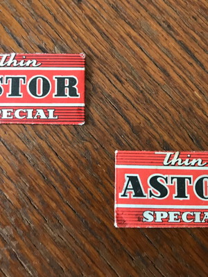 Astor razors pack of 2, retro vintage, like new