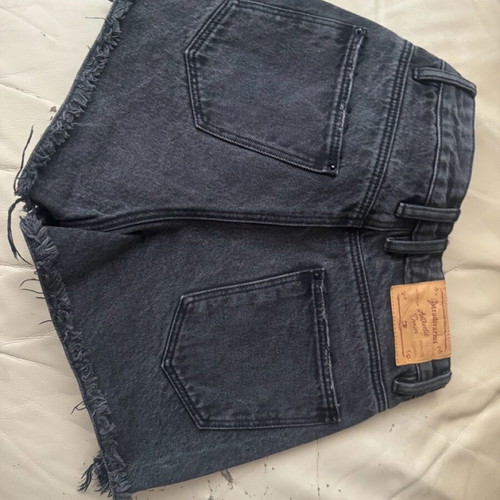 Stradivarius black denim high waist shorts size 32