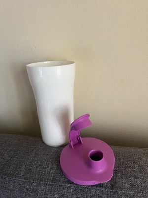 Tupperware σέικερ 800ml σαν καινούργιο