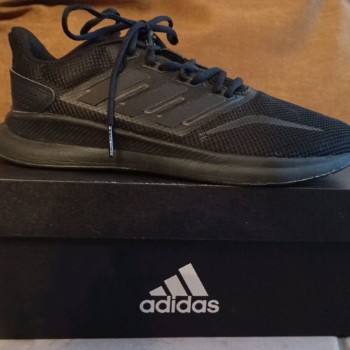 Adidas black trainers like new, size 38