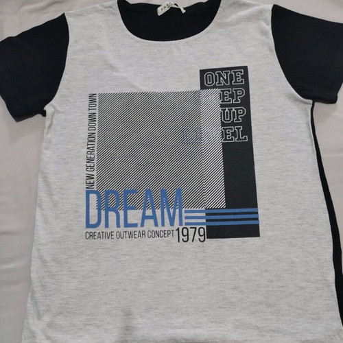 Boys' t-shirt size 10 years like new, grey