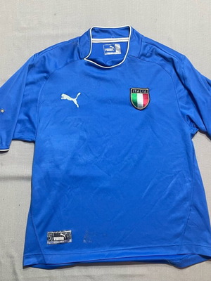 Italy Puma national team jersey 2003-4 like new, authentic