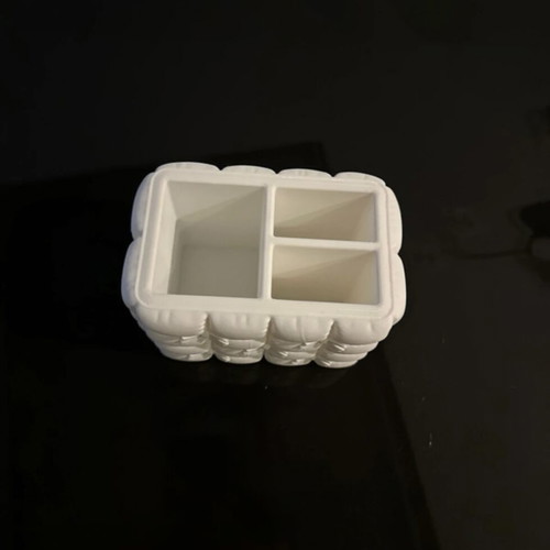 Organiser makeup like new, handmade 3D printed puffy design