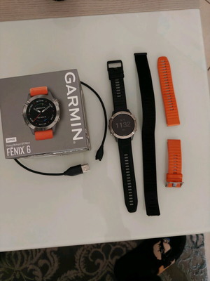 Garmin Fenix 6 Sapphire ρολόι μεταχειρισμένο με 3 λουράκια