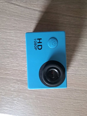 Mini action camera used with defective case