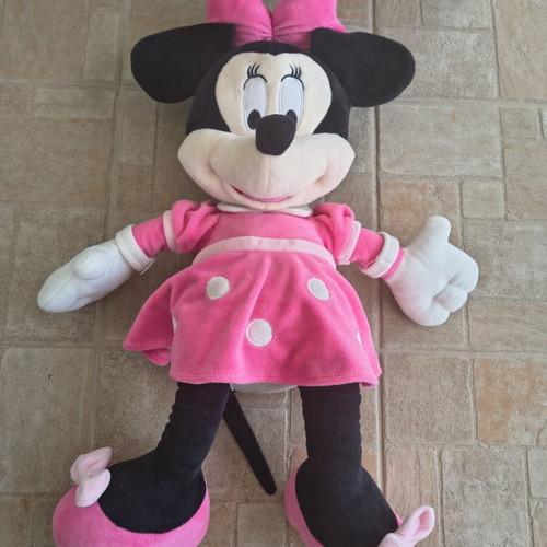 Minnie plush classic large size like new