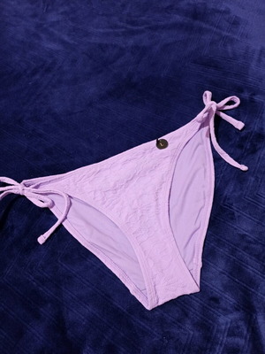 Hunkemöller μπικίνι κάτω μέρος καινούριο, μωβ με ανάγλυφα λουλουδάκια, μέγεθος L