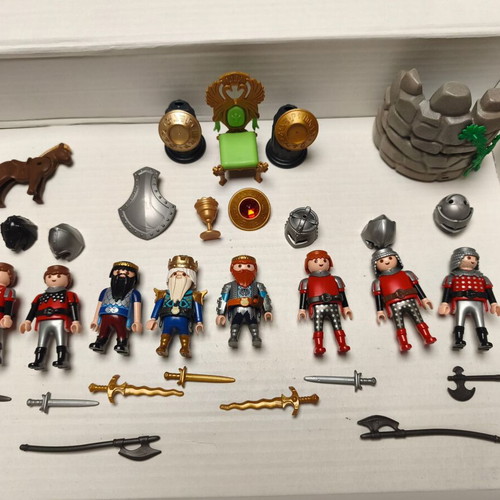Playmobil knights and dwarfs set new with accessories
